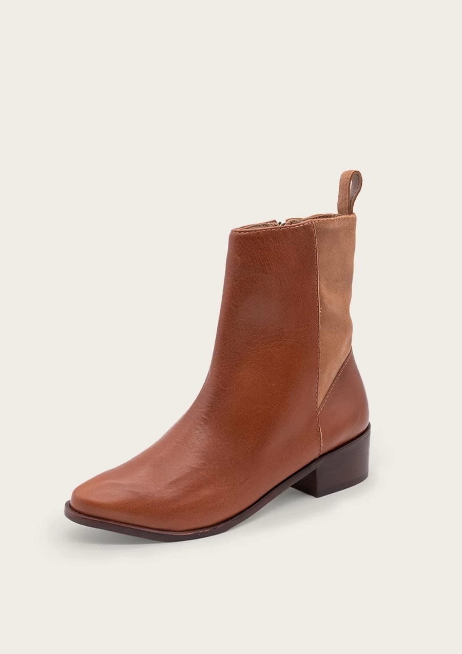 KAANAS Women's Antares Toffee - Stylish & Comfortable Footwear for Women