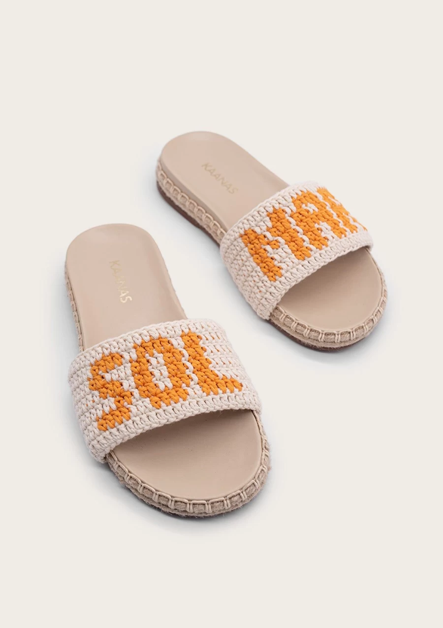 KAANAS Women's Blaze Oat - Premium Oat-Based Comfort Wear for Women