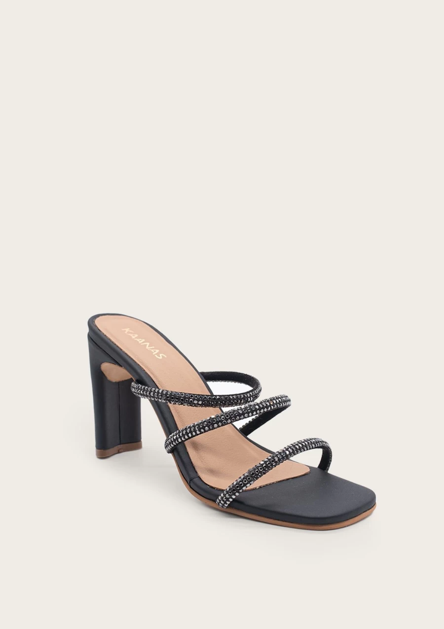 KAANAS Fortuna Black Women's Fashion Shoes